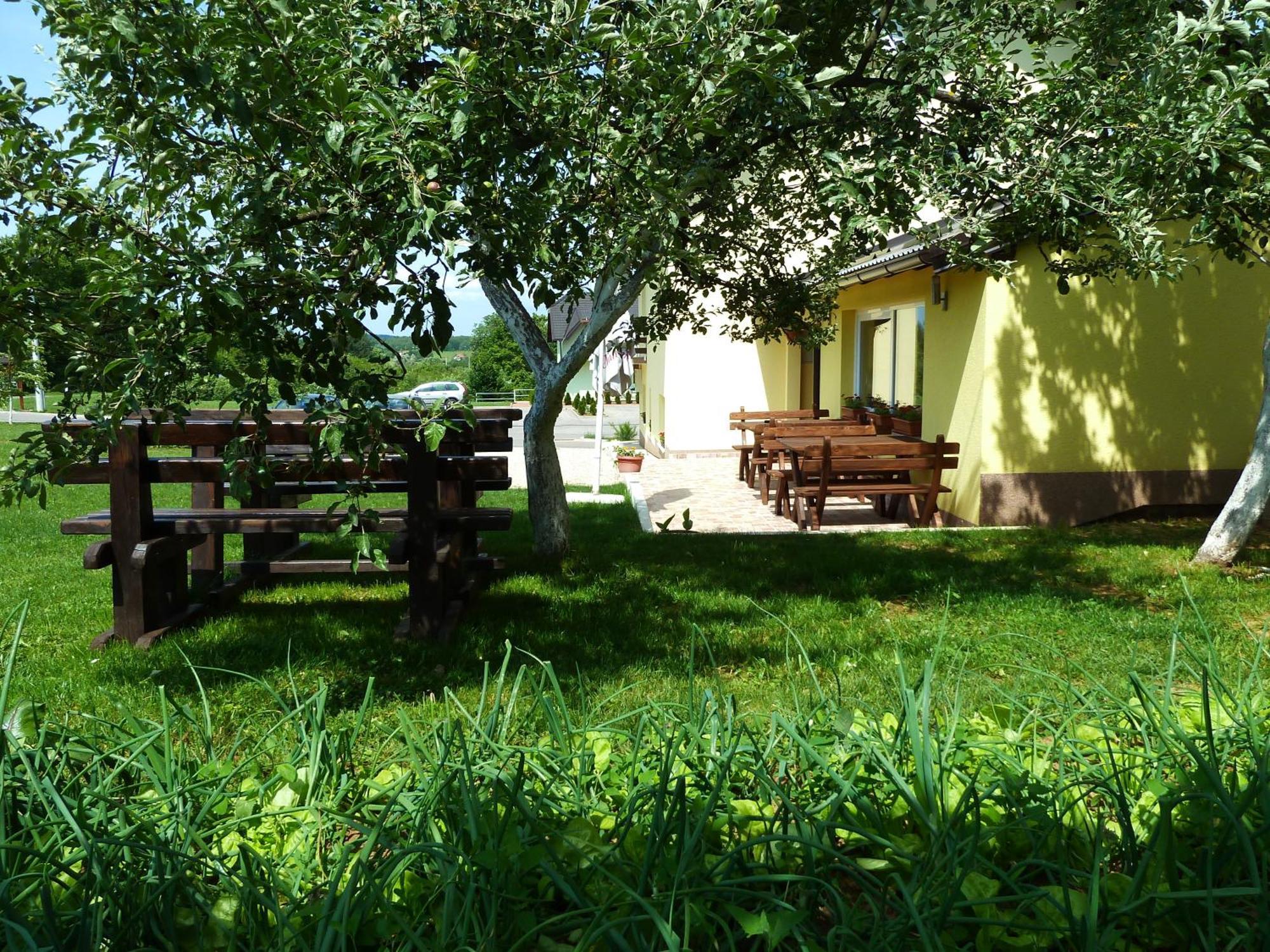 Hotel House Sekulic Grabovac  Exterior foto